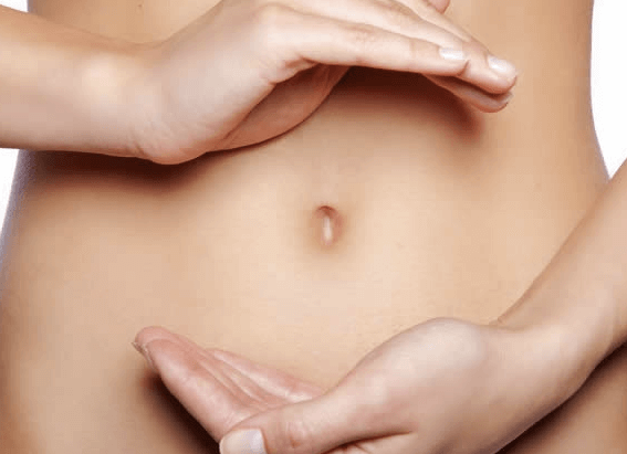 Verrassend: 5 voordelen van essentiële olie... in je navel te doen! Afbeelding