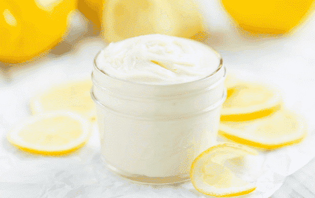 Zelfgemaakte citrus bodybutter voor een droge huid Afbeelding